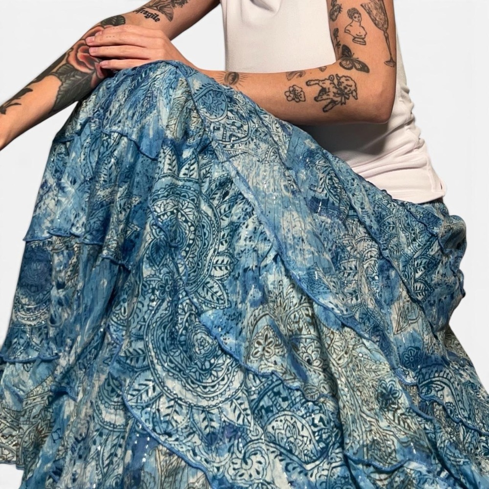 Vintage blue paisley maxi skirt - Picture 3 of 4